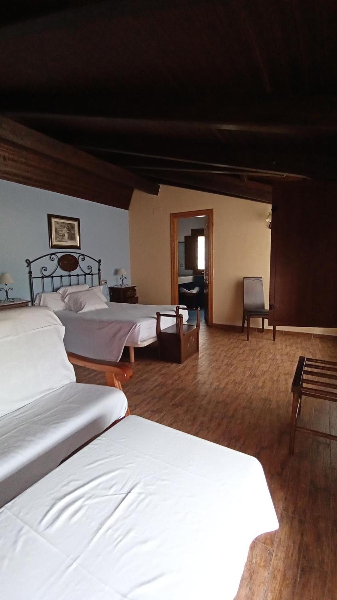 קודילרו Hotel Vitorio חדר תמונה